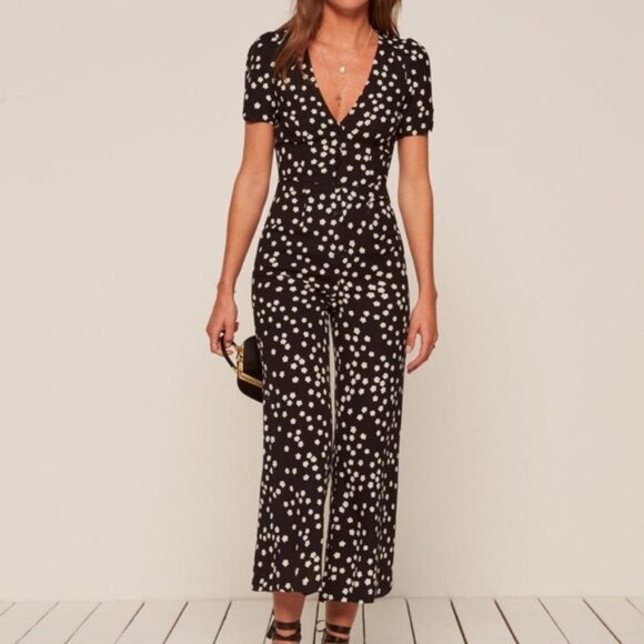 Reformation France Jumpsuit in Garland – 4 - Picture 3 of 9